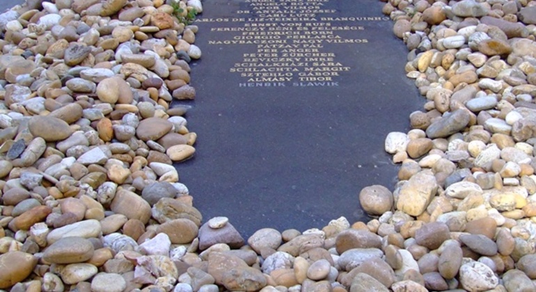 the-synagogue-triangle-private-tour-en-6