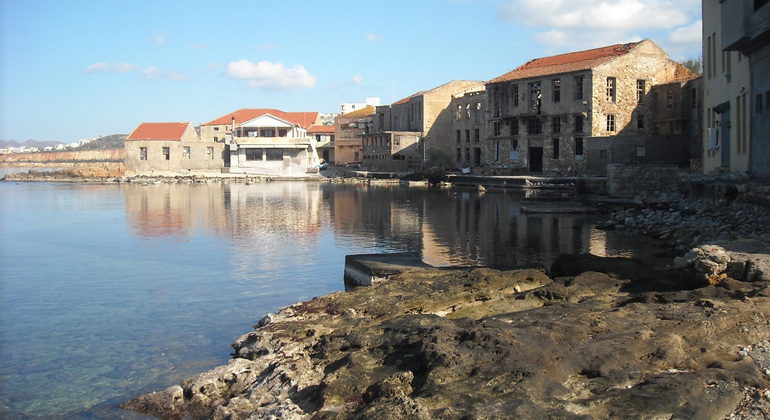 Ηalepa Free Tour: Neighbourhood of Work, Industry & Diplomacy Greece &mdash; #15