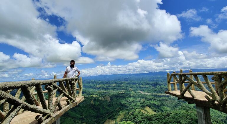 bandarban-hills-waterfalls-tribal-life-tour-en-1