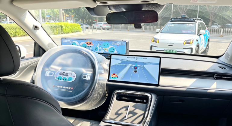 shenzhen-tech-trip-drone-delivery-self-driving-taxi-hidden-city-en-3