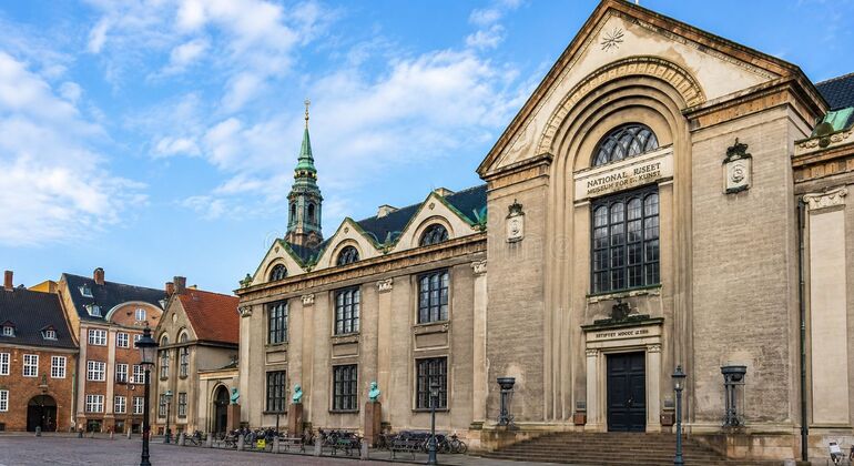 Free Tour Copenhague Medieval al Caer la Noche Dinamarca &mdash; #5