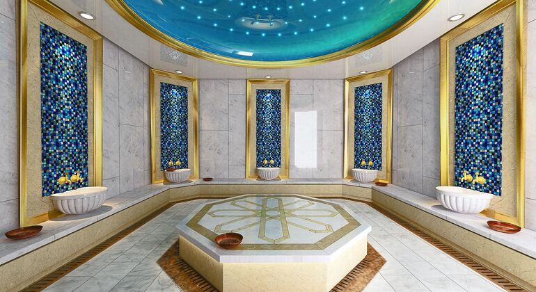 Baño turco tradicional Experimente con los lugareños