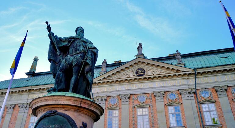 free-walking-tour-of-gamla-stan-discover-the-heart-of-stockholm-en-3