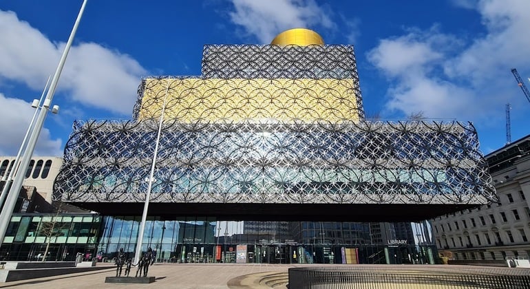Tour a piedi gratuito di Birmingham - Storie, punti di riferimento e approfondimenti locali Fornito da Phil Morrison