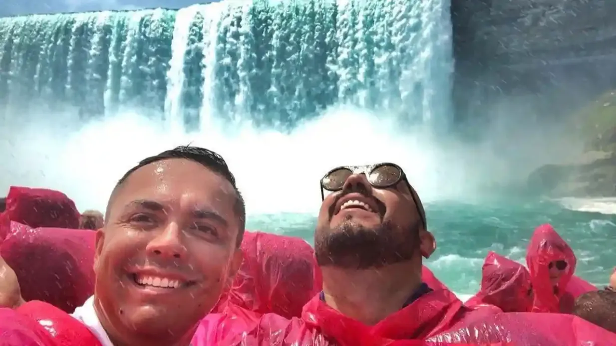 Cascate del Niagara (CA): Tour in barca + tour guidato a piedi Fornito da 14923511 Canada Inc