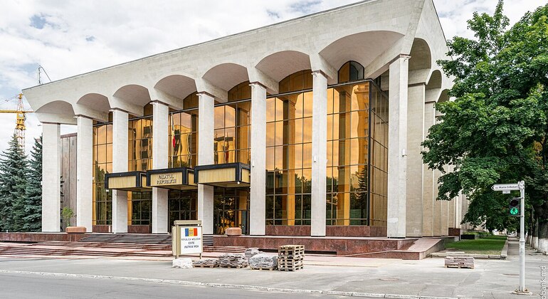chisinau-city-center-walking-tour-es-3