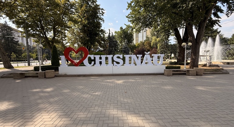 chisinau-city-center-walking-tour-es-3