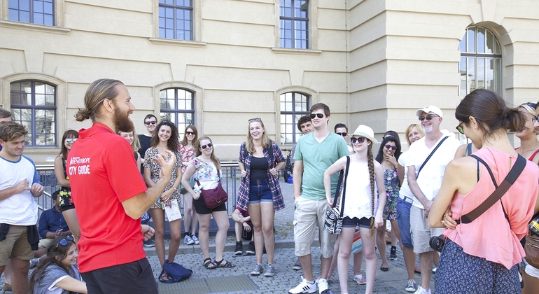 the-original-free-tour-of-berlin-es-10