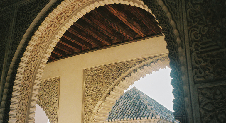 A Granada de Al-Andalus Tour