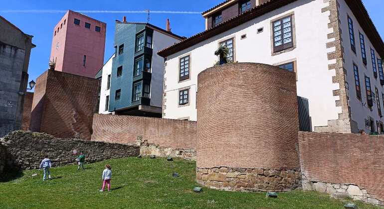 visit-to-the-history-of-gijon-es-1