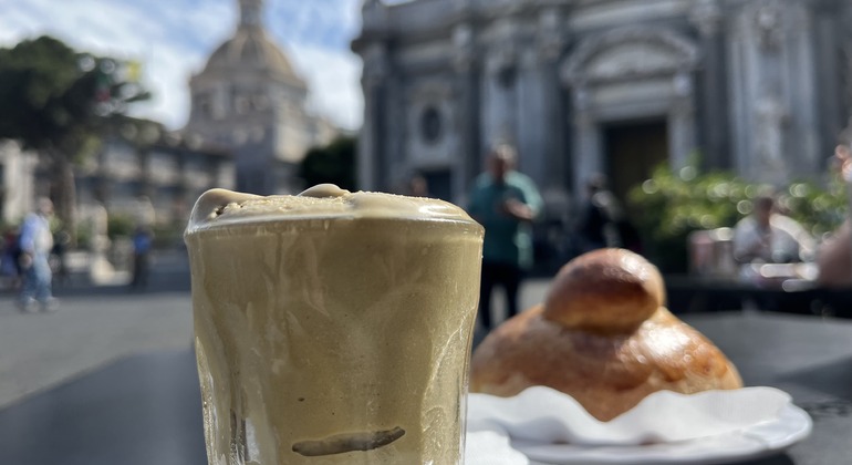 Ruta gastronómica por el mercado de pescado y el centro histórico de Catania Italia &mdash; #8