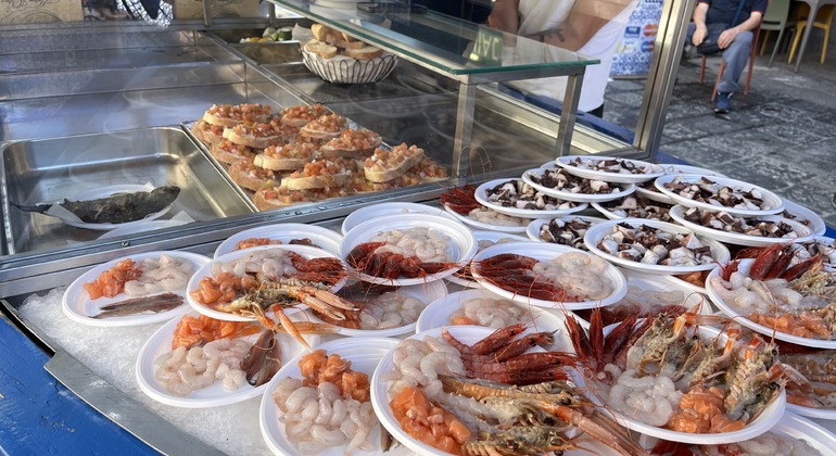 Ruta gastronómica por el mercado de pescado y el centro histórico de Catania Italia &mdash; #12