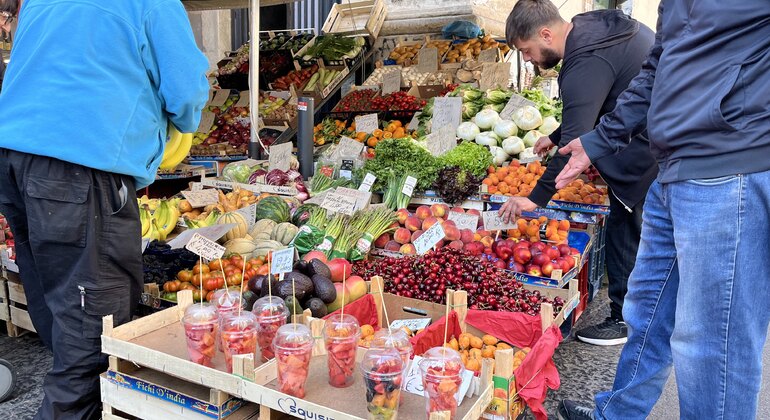 Ruta gastronómica por el mercado de pescado y el centro histórico de Catania Italia &mdash; #13