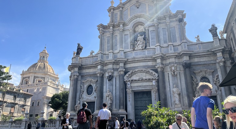 Ruta gastronómica por el mercado de pescado y el centro histórico de Catania Italia &mdash; #15