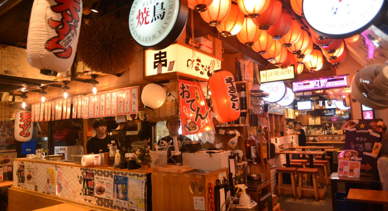 Tokyo Izakaya Night Free Tour: Comer, beber y explorar Shinjuku  Japón &mdash; #3