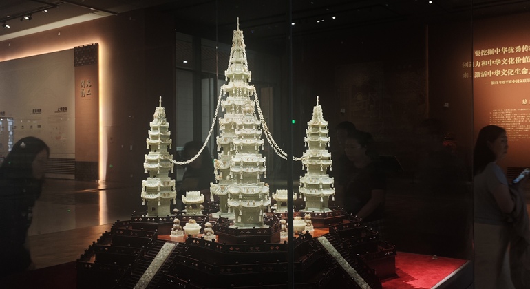 Arts & Crafts Museum: Explore Chinese Masterpieces Through the Ages Provided by Wonder Wan