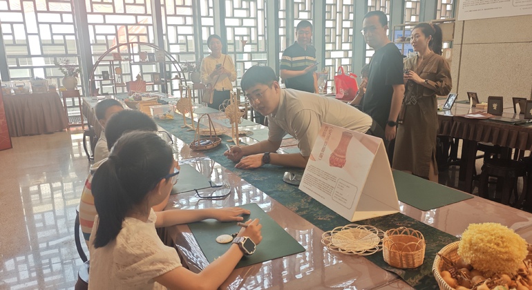 Arts & Crafts Museum: Explore Chinese Masterpieces Through the Ages China &mdash; #20