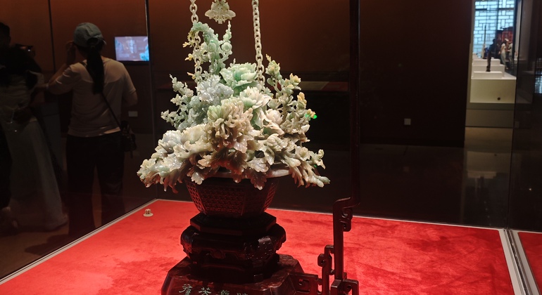 Arts & Crafts Museum: Explore Chinese Masterpieces Through the Ages China &mdash; #27