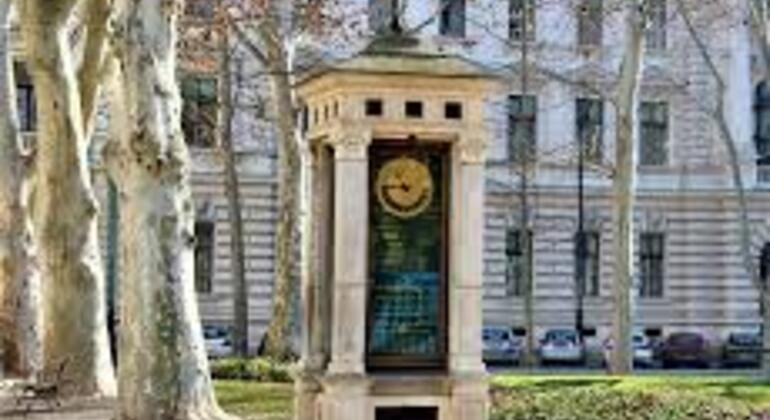 Springen Sie in Zagreb Free Tour: Geschichten, Geheimnisse und verborgene Juwelen Kroatien &mdash; #5