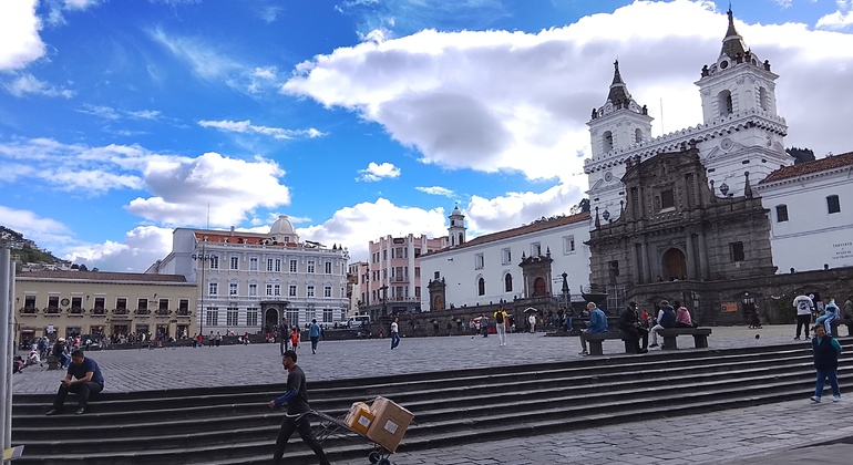 Tour gratuito a piedi nel centro storico di Quito Ecuador &mdash; #15