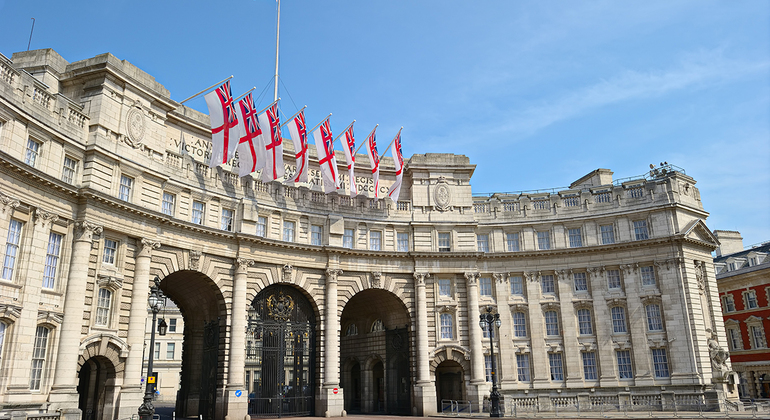 The Original Free Tour of London England &mdash; #7