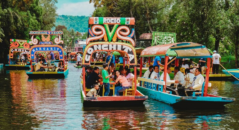 Local Tour through the South of CDMX: Tradition and Everyday Life