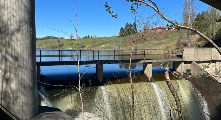 Passeio histórico de Eidsvoll em bicicleta eléctrica global.countries. &mdash; #4