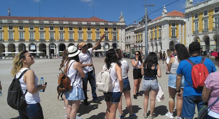 Tour gratuito del centro e del Bairro Alto: Storia e fatti moderni Portogallo — #19