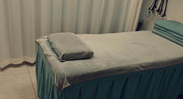 Healing Power of Traditional Chinese Medicine Massage in Chongqing China &mdash; #3
