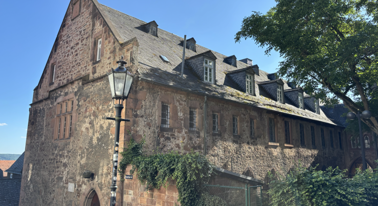 walk-through-fairytale-marburg-en-4