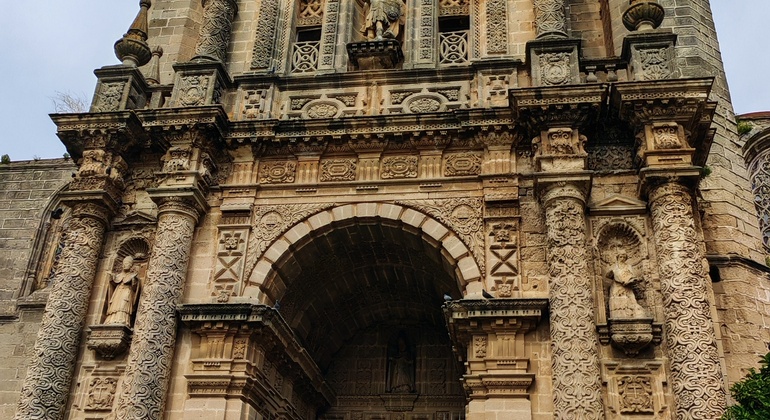 Jerez de la Frontera Walking Tour thru Tapas and Sweet Jerez Wine Spain &mdash; #9