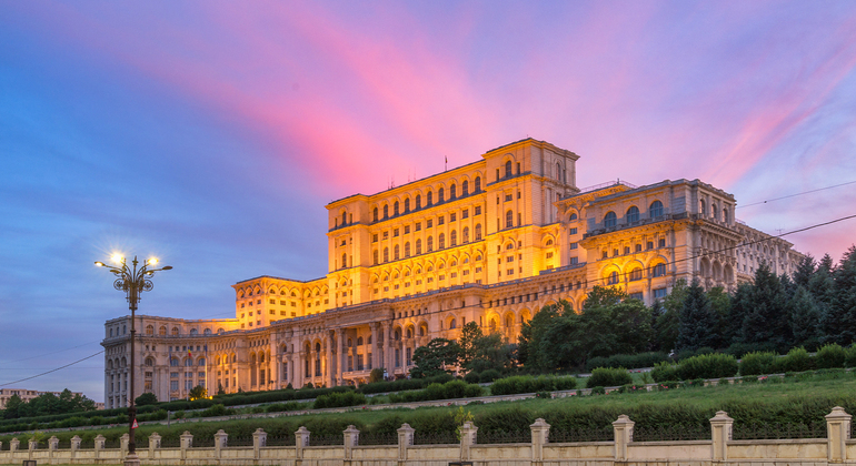 Relaxed Free Tour of Calea Victoriei Romania &mdash; #6