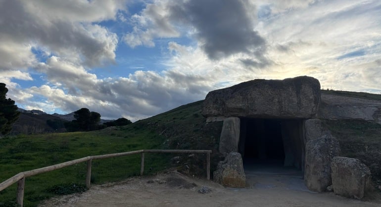 antequera-milenaria-dólmenes-y-ciudad-de-antequera-tour-es-4