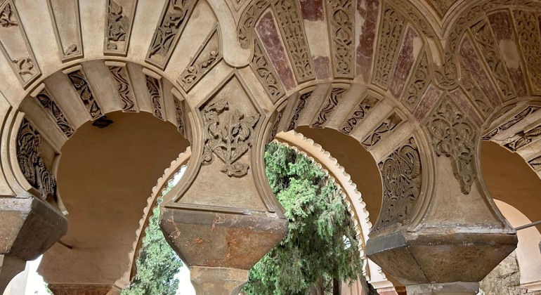 discover-the-history-and-secrets-of-alcazaba-roman-theatre-es-1