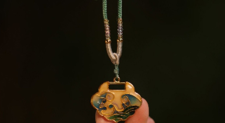 Hands-On Heritage Tour: Make Your Own Chinese Craft China &mdash; #3