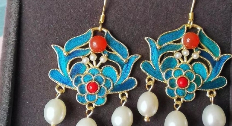 Hands-On Heritage Tour: Make Your Own Chinese Craft China &mdash; #33