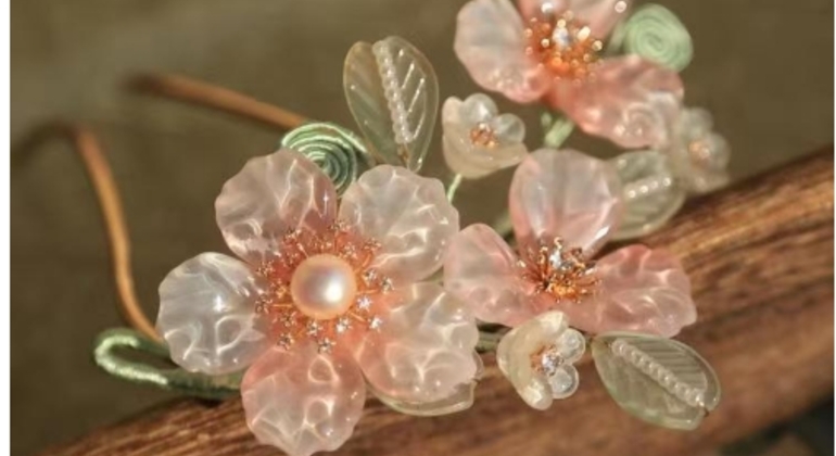 Hands-On Heritage Tour: Make Your Own Chinese Craft China &mdash; #37