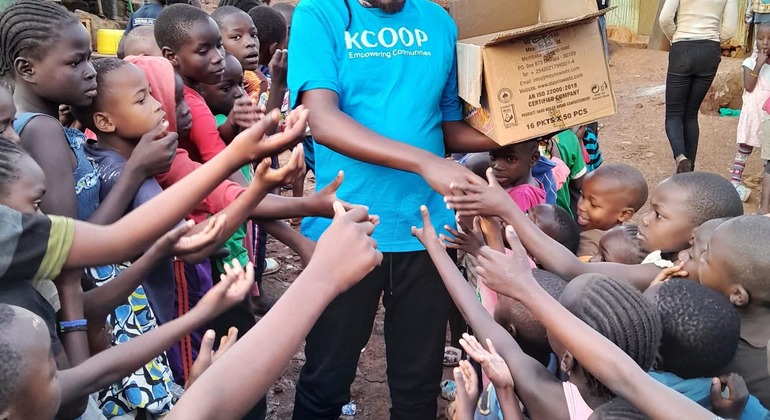 Kibera Slum Tour: Community Tour Kenya &mdash; #2