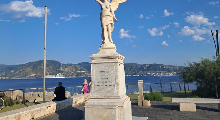 Private Tour in Torre Faro, Messina & leckere Granita-Verkostung Italien &mdash; #2