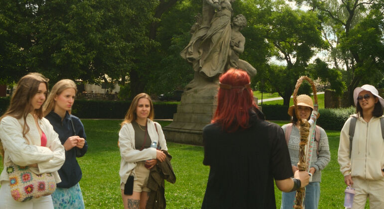free-tour-of-vysehrad-with-czech-founding-myths-and-a-costumed-guide-es-12