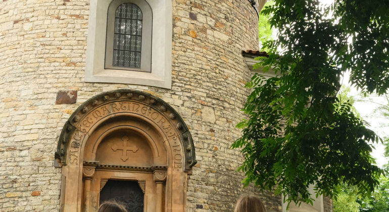 free-tour-of-vysehrad-with-czech-founding-myths-and-a-costumed-guide-es-20