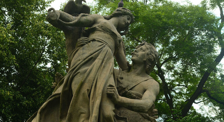 free-tour-of-vysehrad-with-czech-founding-myths-and-a-costumed-guide-es-24