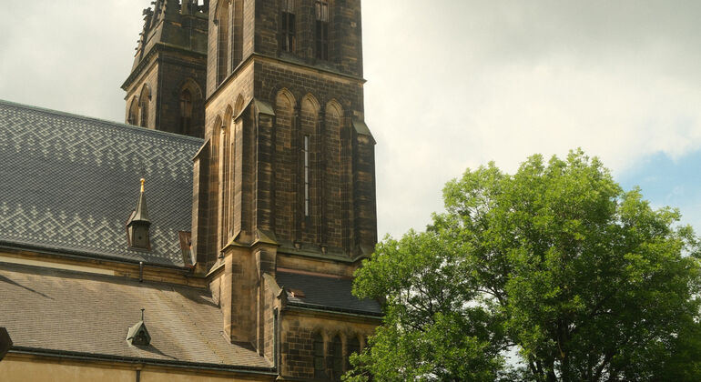 free-tour-of-vysehrad-with-czech-founding-myths-and-a-costumed-guide-es-26