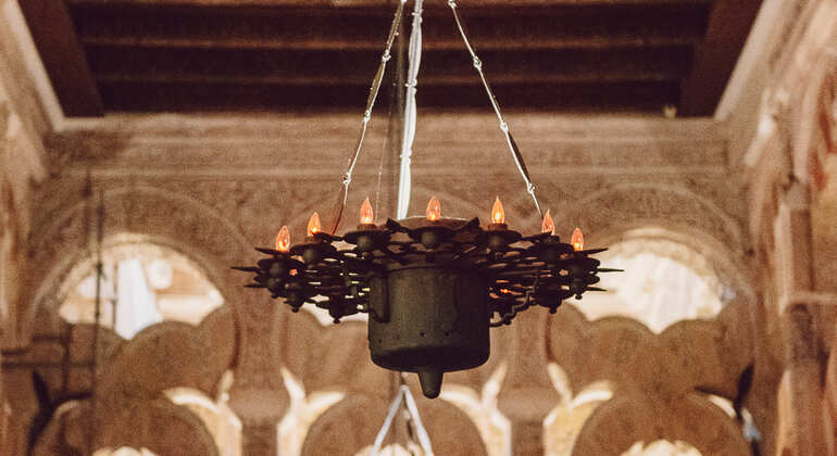 guided-tour-mosque-cathedral-of-cordoba-es-4