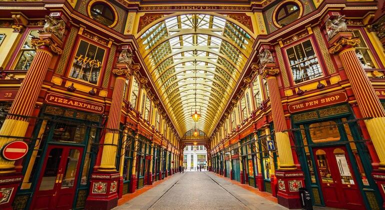 secret-city-of-london-hidden-square-mile-walk-with-a-londoner-es-4