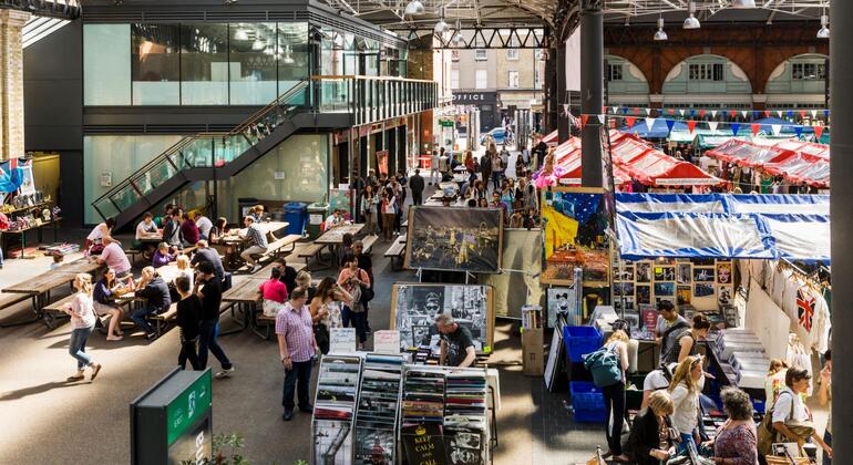 Real East End Free Tour: Brick Lane & Street Art Walk con Londoner