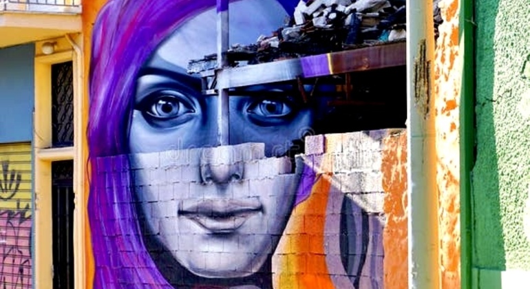 alternative-athens-street-art-graffiti-walk-en-1