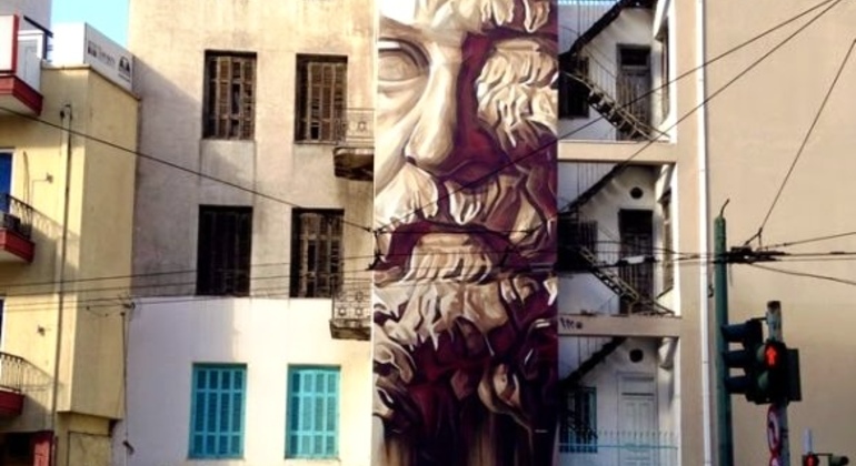 alternative-athens-street-art-graffiti-walk-en-3