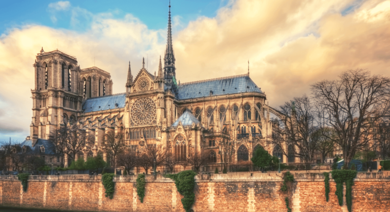 Free Tour Enricoandfriends: Tour Ile de la cité Francia &mdash; #2