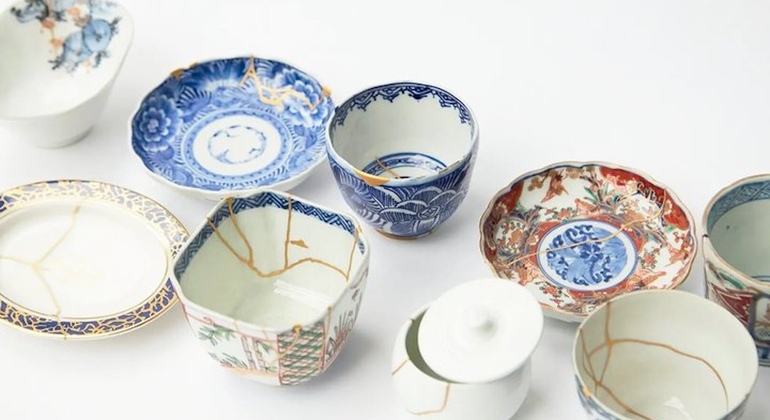 Tóquio: Oficina de reparação de ouro japonês Kintsugi em Shinjuku Japão &mdash; #4